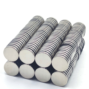 Gran Oferta N35 N45 Imanes de Tierras Raras 18x3, Imán de Neodimio Fuerte con Orificio para Almacenamiento de Herramientas - Product Image 2