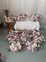 Conjunto Floral Rosa ML para Decoración de Mesa y Suelo en Bodas