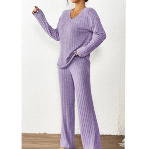 Conjunto de Dos Piezas de Punto Informal para Mujer, Atuendo Otoñal Relajado, Top de Manga Larga con Cuello en V, Pantalones Anchos, Conjunto Combinado para Vacaciones - Product Image 5