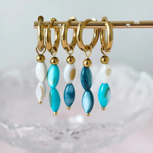 Pendientes Circulares Elegantes y Sencillos para Mujer con Cuentas Ovaladas Azul Pavo Real, Hechos de Acero Inoxidable 304 y Chapados en Oro Real de 14K - Product Image 4