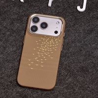 Étui de protection magnétique de luxe en fibre de carbone pour iPhone 17 16 15 Pro Max avec bouton IA et cadre métallique pour appareil photo, coque rigide en PC