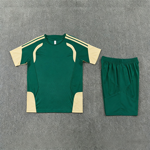 Uniformes de Fútbol de Verano 26/27 Madrid Conjunto de Uniforme de Entrenamiento de Manga Corta Camiseta de Fútbol Europeo Transpirable de Poliéster - Product Image 3