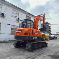 Nouvelle pelle compacte Doosan DH55 avec moteur ISUZU, modèle 2023, 5,5 tonnes, économe en carburant, certifiée Stage V, contrôlée par PLC