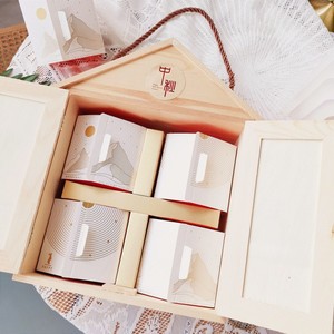 Caja de Almacenamiento de Madera con Forma de Casa de 9 cm, Organizador de Joyas Grabado, Caja de Regalo de Boda, Caja Decorativa Estilo Bosque - Product Image 3