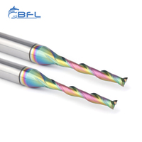 BFL Herramienta de corte por compresión con revestimiento de color de 2 flautas de carburo sólido Molino de extremo de desbaste de carburo para trabajo en madera