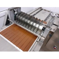 Cubing Machine à couper les dalles de barre de chocolat parfait pour les tartes et les desserts