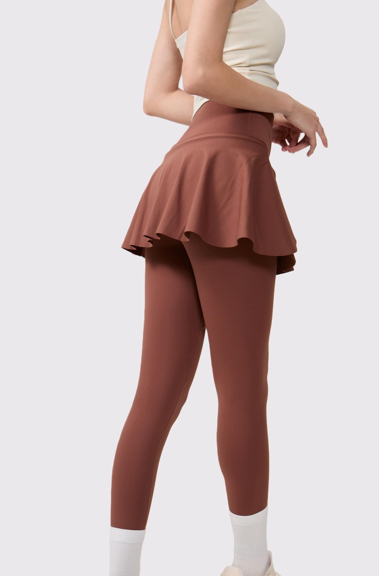 สีน้ำตาล