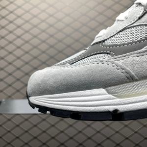 Luxurious classic retro casual running <b>shoes</b> high quality breathable outdoor running <b>shoes</b> suitable for both men and women - Product Image 4