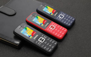 Téléphone à double carte SIM UNIWA E1802 avec écran de 1.77 pouces et radio FM Téléphone mobile à clavier à barre GSM 2G bon marché avec caméra - Product Image 6