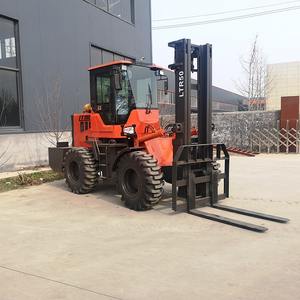 2025 nuevo LTR60 4WD todo terreno Piggyback <span class=keywords><strong>Grass</strong></span> eléctrico 6 toneladas carretilla elevadora ATV carretilla elevadora 4X4 terreno áspero Terrian carretilla elevadora con cabina - Product Image 3