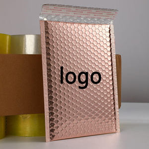 Sobres de Burbuja Rosa al por Mayor, Sobres Acolchados Impermeables de Alta Calidad, Bolsas de Envío Impresas Personalizadas para Comercio Electrónico - Product Image 3