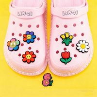 Aksesoris Sepatu PVC Motif Bunga Warna-warni, Hiasan Sepatu DIY Grosir, Aksesoris Sepatu Daisy Sunflower untuk Clogs Sandal, Hadiah