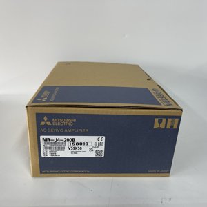 Servoamplificador de CA Mitsubishi MR-J4-200B - Product Image 1