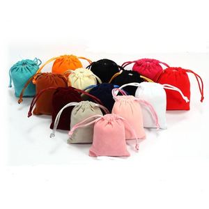 Sacs en velours pour bijoux, pochettes cadeaux, deux tailles en stock (7*9cm, 8*10cm), vente en gros - Product Image 1