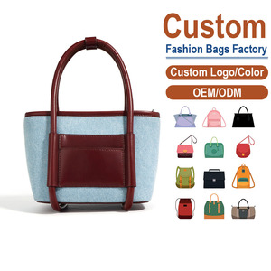 กระเป๋าสะพายข้างผ้าเดนิม – ลายเส้นเรียบหรู | ทรงตัวเรียบหรูที่ผสมผสานความคลาสสิกและความทันสมัย เหมาะสำหรับการเดินทางและการแต่งตัวในชีวิตประจำวัน - Product Image 1