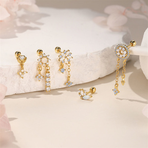 Pendientes de Plata de Ley con Baño de Oro de 18K, Diseño de Ojo de Caballo con Circonita y Ópalo - Product Image 3