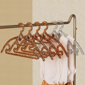 <span class=keywords><strong>ODIS</strong></span> Colgador de aromaterapia de moda con patrón de ondas y cuentas aromáticas para el hogar, hotel, armario, suministro a granel - Product Image 6