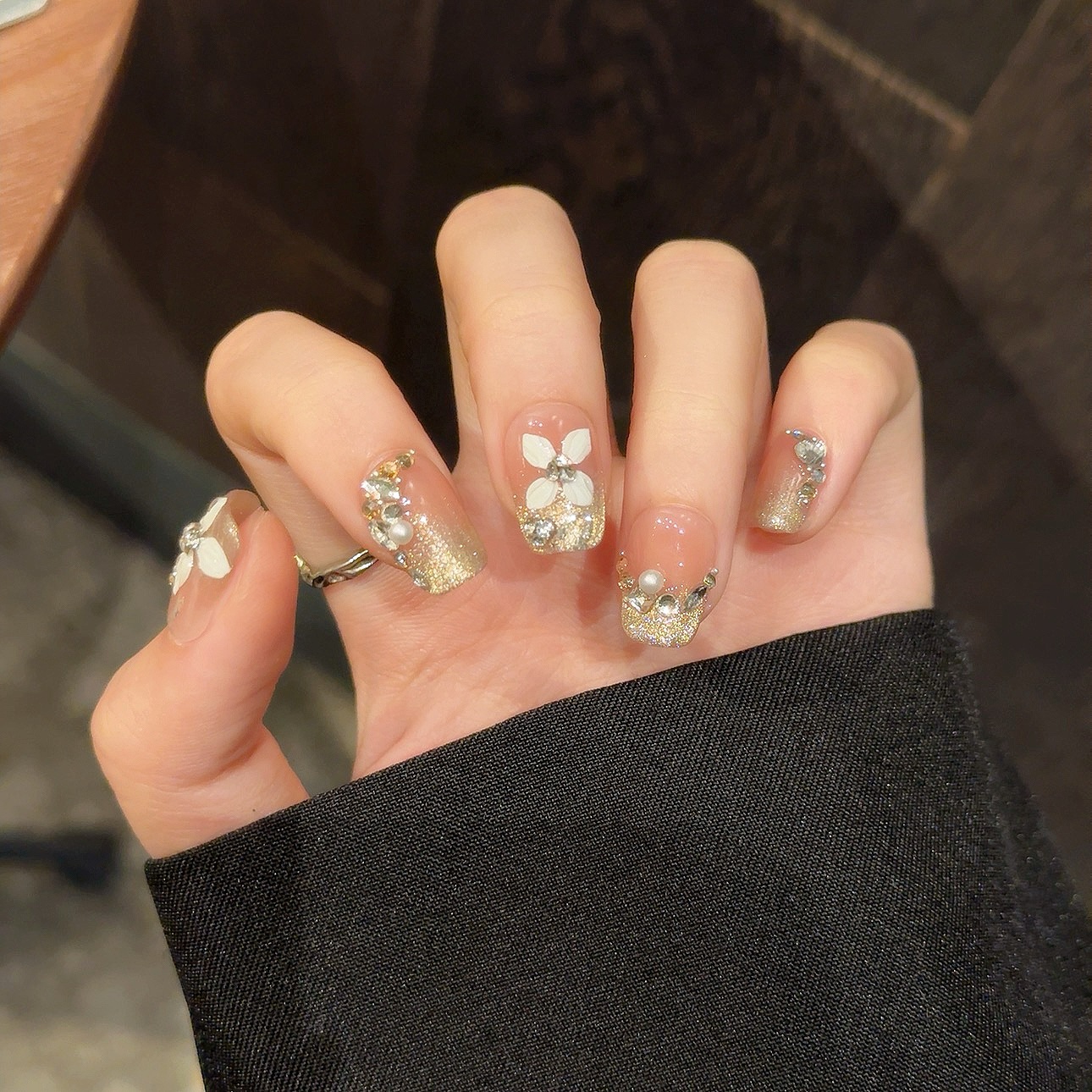 Vegan Pearl 3D Nails Shine in 2025