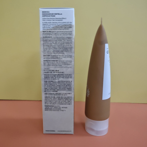 SKIN1004 Madagascar Centella Ampoule Foam Cleanser 125ml pH5 Nettoyant visage doux et apaisant pour les peaux sensibles et abîmées - Product Image 3
