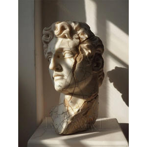 Sculture Nordiche di Maschere Umane Antiche per Decorazione di Taverne e Caffè, Anche come Pezzi da Terra - Product Image 2