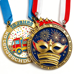 Médaille personnalisée en alliage de zinc plaqué or avec émail dur, motif camion de pompiers et carnaval, pour célébration d'anniversaire - Product Image 3