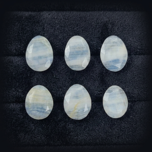 Venta al por mayor de cabujones de scheolita blanca natural en forma de huevo, lote a granel, bajo precio, para uso en colgantes y collares, inspirado en EE. UU. - Product Image 3