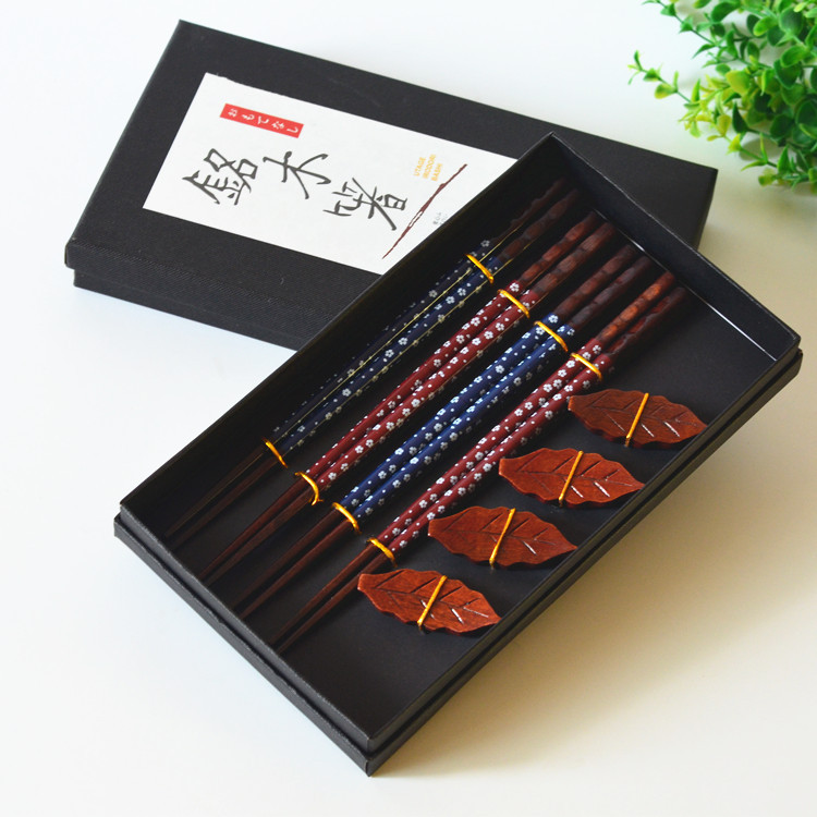 Baguette de cerise bleue rouge