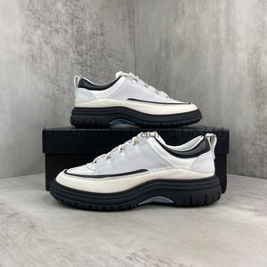 Chaussures de marche décontractées tendance 2026 de créateur de mode, baskets de haute couture avec logo, qualité supérieure, diverses chaussures de la série CC - Product Image 2