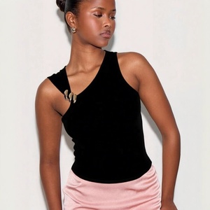 Top Estivo da Donna Stile Americano 2026, Senza <span class=keywords><strong>Spalline</strong></span>, Aderente, Sottile, Corto e Irregolare - Product Image 1