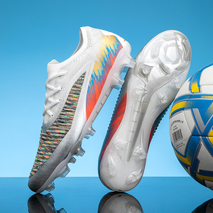 Zapatos de Fútbol Deportivos para Hombre Juvenil, de Alta Calidad, Antideslizantes, con Tacos Largos, Botas de Fútbol para Entrenamiento al Aire Libre para Estudiantes - Product Image 2