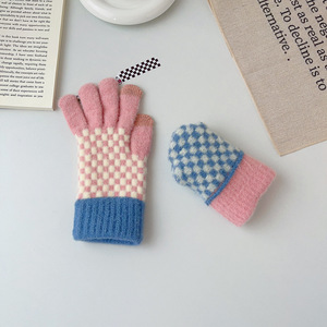 Gants d'écran tactile de femmes de mode <span class=keywords><strong>mitaines</strong></span> tricotées gants d'hiver chauds épaissis pour femmes - Product Image 6