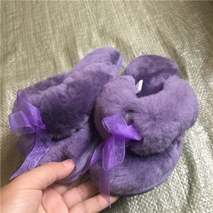 Pantofole di Lusso Personalizzate in Pelle di Pecora e Lana Merino per Neonati, Best Seller - Product Image 2