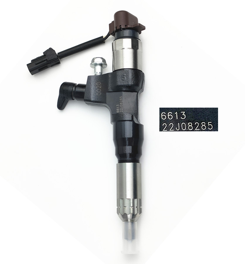High Performance Diesel Injector 095000-6613 Common Rail Fuel Injetor 23670-E0020 for HINO