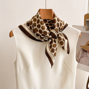 Nuevo Pañuelo de Cintura Cuadrado Grande con Estampado Retro de Puntos Estilo Coreano para Mujer, Multifuncional, de Poliéster, para Uso Diario, Ideal como Regalo - Product Image 1