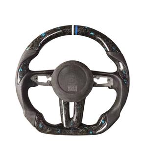 Volante de Cuero y Fibra de Carbono con LED Calefactable Personalizado para <span class=keywords><strong>Mazda</strong></span> 3, 6, CX-30, CX-3, 2019, 2020, 2021, 2022, <span class=keywords><strong>2023</strong></span>, 2024, 2025, 2026 - Product Image 2