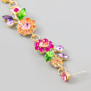 <span class=keywords><strong>Orecchini</strong></span> di strass <span class=keywords><strong>a</strong></span> fiori colorati da donna con design dolce piccoli <span class=keywords><strong>orecchini</strong></span> lunghi <span class=keywords><strong>a</strong></span> fiore - Product Image 5