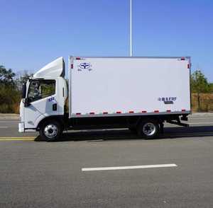 SAIC MAXUS Pure Electric Reefer Van Truck 2Ton Mini Refrigerated Van Truck for Vegetable Meat Fish <strong>Transport</strong> - Product Image 2