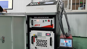 Nueva máquina de soldadura láser de fibra 4 en 1 alimentadora de soldadura automática galvanizada de acero al carbono inoxidable fabricada en China - Product Image 6