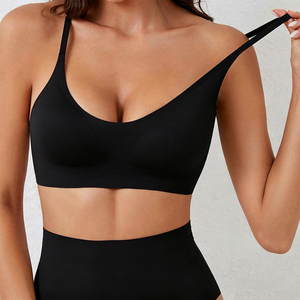 Soft Support Seamless Underwear Comfortable Gathering No Steel Ring Collection Light Thin Breathable Bra Style