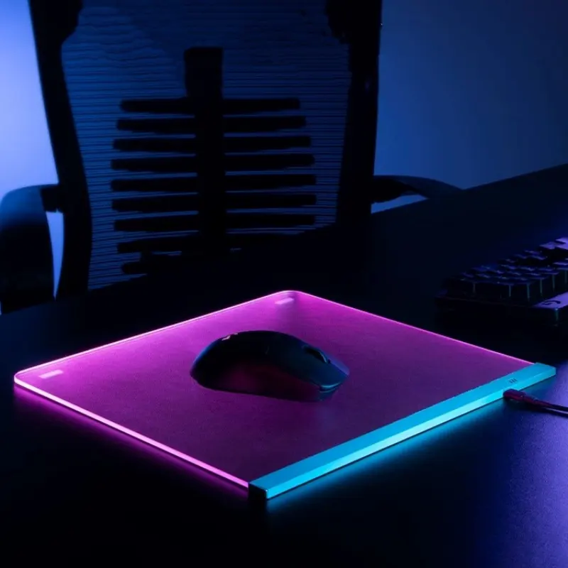 Tapete de mouse de vidro temperado para jogos com padrão de impressão de tela personalizado RGB deslumbrante cor ajustável