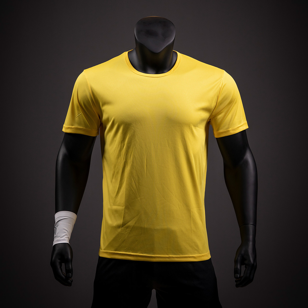 Jaune