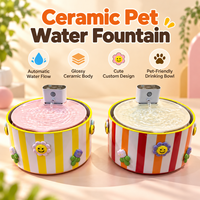 Fontaine à eau automatique pour animaux de compagnie en céramique rayée, avec décoration florale, pour chats, vente en gros