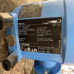 เครื่องวัดการไหลแบบคอริโอลิส E+H ของเยอรมนี รุ่น 83F40-UKT9/101 วัสดุสแตนเลส สำหรับน้ำ/แก๊ส/ของเหลว OEM - Product Image 2