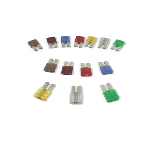 Fusible de Cuchilla Automotriz Micro2 <span class=keywords><strong>ATR</strong></span> de 5, 7.5, 10, 15, 20, 25 y 30 Amperios, 32V CA - Product Image 2