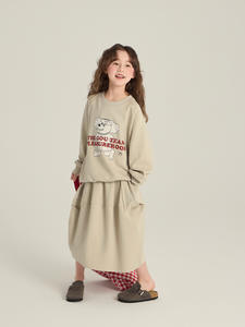 Ensemble de vêtements pour enfants sur mesure, fabriqué en usine OEM, 100% coton, jusqu'à <span class=keywords><strong>14</strong></span> <span class=keywords><strong>ans</strong></span>, sweats à capuche, <span class=keywords><strong>pantalon</strong></span> pour <span class=keywords><strong>fille</strong></span> de <span class=keywords><strong>14</strong></span> <span class=keywords><strong>ans</strong></span>, taille <span class=keywords><strong>fille</strong></span> 12-<span class=keywords><strong>14</strong></span>, tenue - Product Image 4