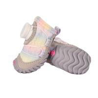 Bottes irisées pour animaux de compagnie avec sangle réglable, bordure réfléchissante et semelle en caoutchouc pour protéger les pattes