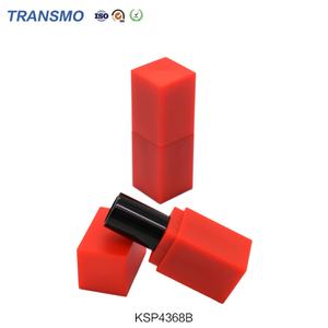 Tubes de baume à lèvres miniatures imprimés sur mesure, forme carrée, conteneur vide pour rouge à lèvres avec bouchon à vis, emballage en plastique rouge - Product Image 3