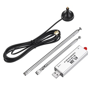 <span class=keywords><strong>RTL</strong></span>-SDR <span class=keywords><strong>V3</strong></span> R820T2 RTL2832U 1PPM TCXO Radio Definida por Software USB - Product Image 1