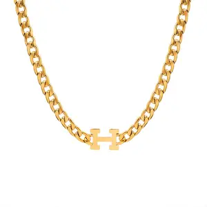 Personality Unique Design Texture Side Titanium Steel Chain H Letter Pendant 18k Gold Collarbone Chain Female Jewelry