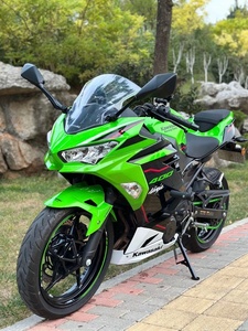 Vente Flash Moto Sportive d'Occasion Authentique <span class=keywords><strong>Kawasaki</strong></span> Ninja400 400cc à Essence, Idéale pour les Motards Expérimentés et la Conduite à Grande Vitesse - Product Image 3